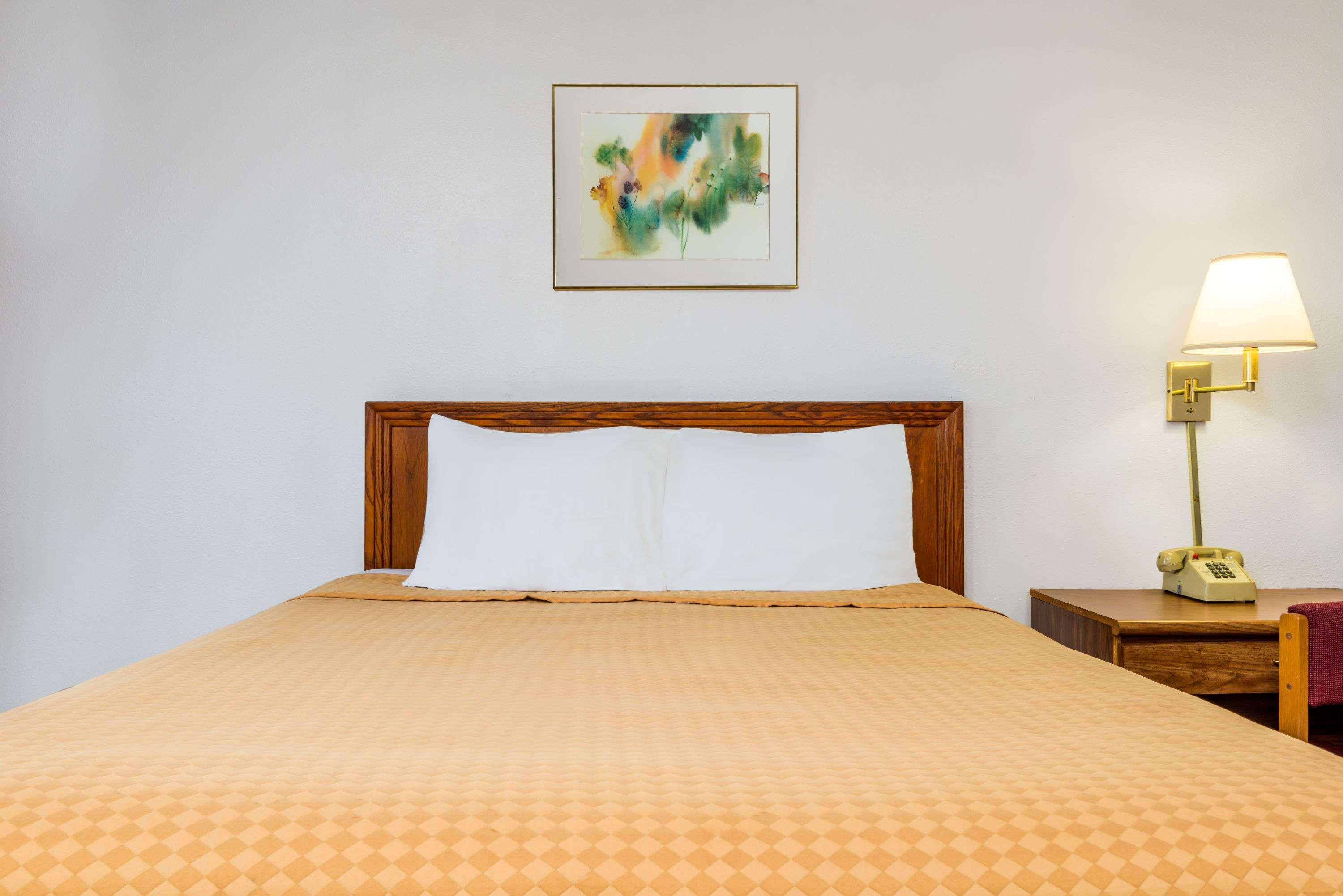 Days Inn By Wyndham Mt. Sterling Mount Sterling Bagian luar foto